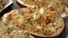 Aubergines farcies au quinoa
