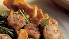 Poêlée d'andouillettes aux girolles