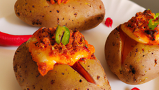 Pommes de terre farcies au chili