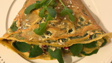 Gâteau de crêpes à la roquette