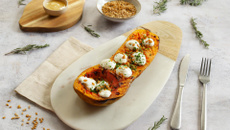 Butternut rôti au fromage frais de chèvre, miel et épeautre soufflé