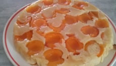 Clafoutis aux abricots : recette simple et délicieuse