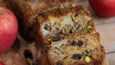 Banana bread aux pommes Pink Lady®