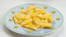 Ananas à l'huile d'olive, poivre Timut et citron vert