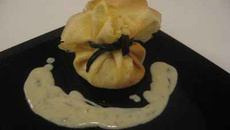 Crêpe poire roquefort et son lien de réglisse