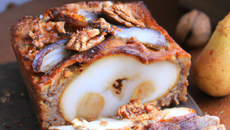 Cake aux poires chèvre et noix
