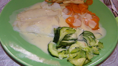 Filet de flétan sauce agrume et ses petits légumes