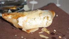 Brick chèvre / miel et amandes