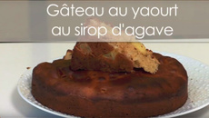 Gâteau au yaourt aux pommes et au sirop d'agave