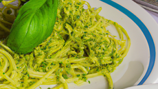 Pesto de basilic pour spaghettis