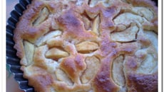 Gâteau rustique aux pommes traditionnel