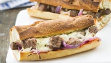 Hot lamb au coulis de tomates