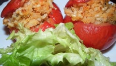 Tomates farcies au poisson