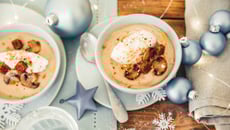 Velouté de châtaignes, chantilly à la cannelle et pain d’épices croustillant