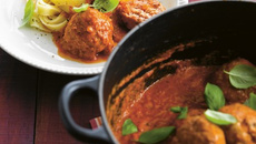 Boulettes mijotées