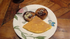 Tartines à la tomates séchées confites