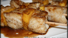 P'tites brochettes cabillaud et mangue