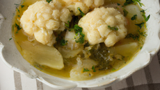 La soupe aux choux ou kapustová polievka