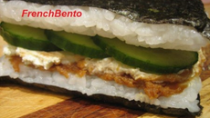 Sandwich de riz concombre miso