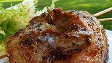 Poitrine de porc roulée à la moutarde ancienne