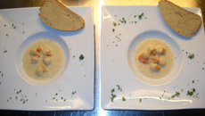 Noix de saint-jacques à la crème de coco
