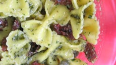 Salade de farfalle à la sicilienne