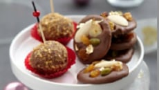 Sucettes chocolat noir praliné