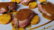 Tournedos de canard à la dijonnaise