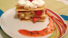 Millefeuille rhubarbes gingembre et fraises label rouge