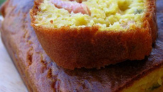 Cake viande et jus de carotte