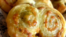 Palmiers au pistou