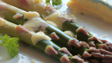 Asperges sublimées au roquefort Papillon