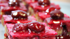 Bricks de cerises aux amandes