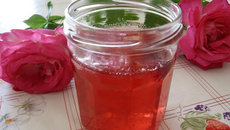 Gelée d'églantines bio