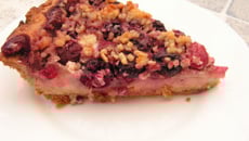 Gâteau aux cerises et crème vanillée