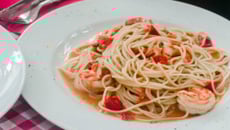 Poêlée de gambas nouilles chinoises piquata !