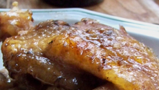 Chapon de pintade farci au boudin blanc et foie de volaille