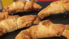Croissants feuilletés au chèvre