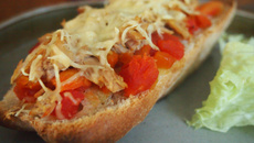 Tartines aux légumes et au thon