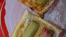 Tarte à la rhubarbe façon Modern Family