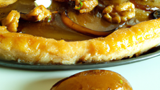 Tarte tatin aux cèpes et aux noix