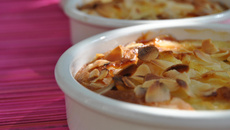 Clafoutis aux poires et amandes