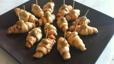 Croissants apéritifs à la ciboulette