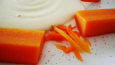 Soupe de carottes, papates douces et lait de Coco