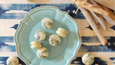 Macarons au chocolat blanc et poivre de Sarawak