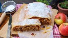 Strudel aux pommes italien