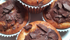 Muffins à la noix de coco et nappage au chocolat