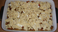 Crumble d'aubergines, pommes de terre et mozzarella