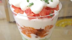 Verrine multicolore au saumon