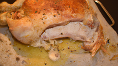 Chapon en croûte de sel